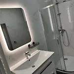 Gostilna In Apartmaji Zlati Lev - شقة *